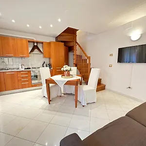 Experience: Casa Tipica Burano